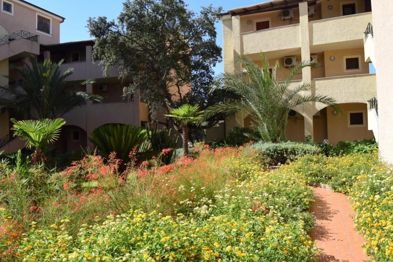 Il Mare Di Olbia Holiday Apartment Екстер'єр фото
